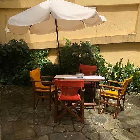 宾馆 Anthoula House