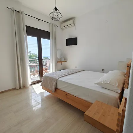 Inn Anthoula House