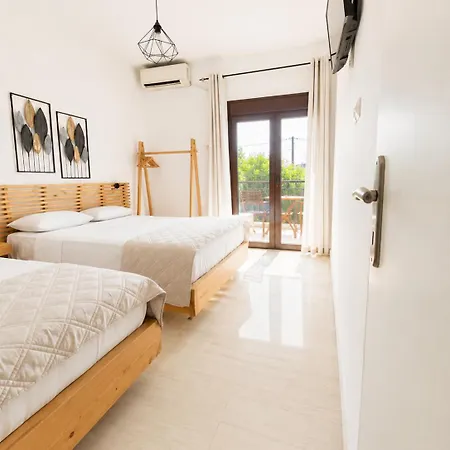 Anthoula House