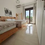 Anthoula House Han Sarti