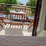 Han/Misafirhane Anthoula House Sarti