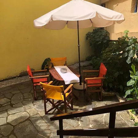 Estalagem Anthoula House