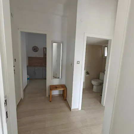 Anthoula House * Szárti