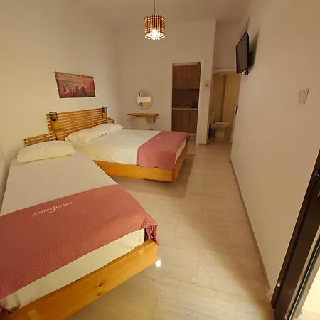 Πανδοχείο Anthoula House