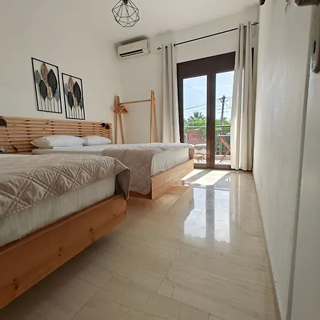 Anthoula House Fogadó Szárti