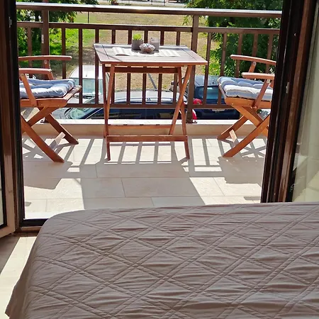 Anthoula House Szárti