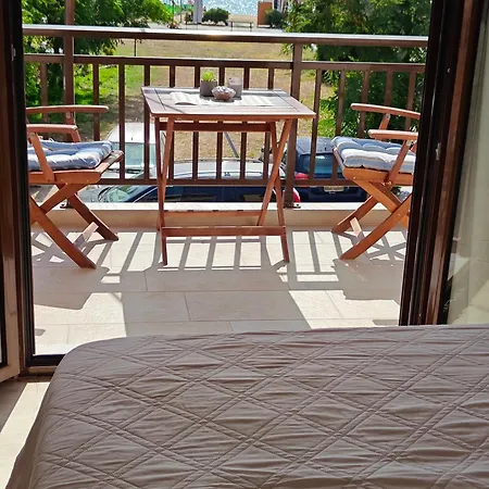 Anthoula House * Szárti